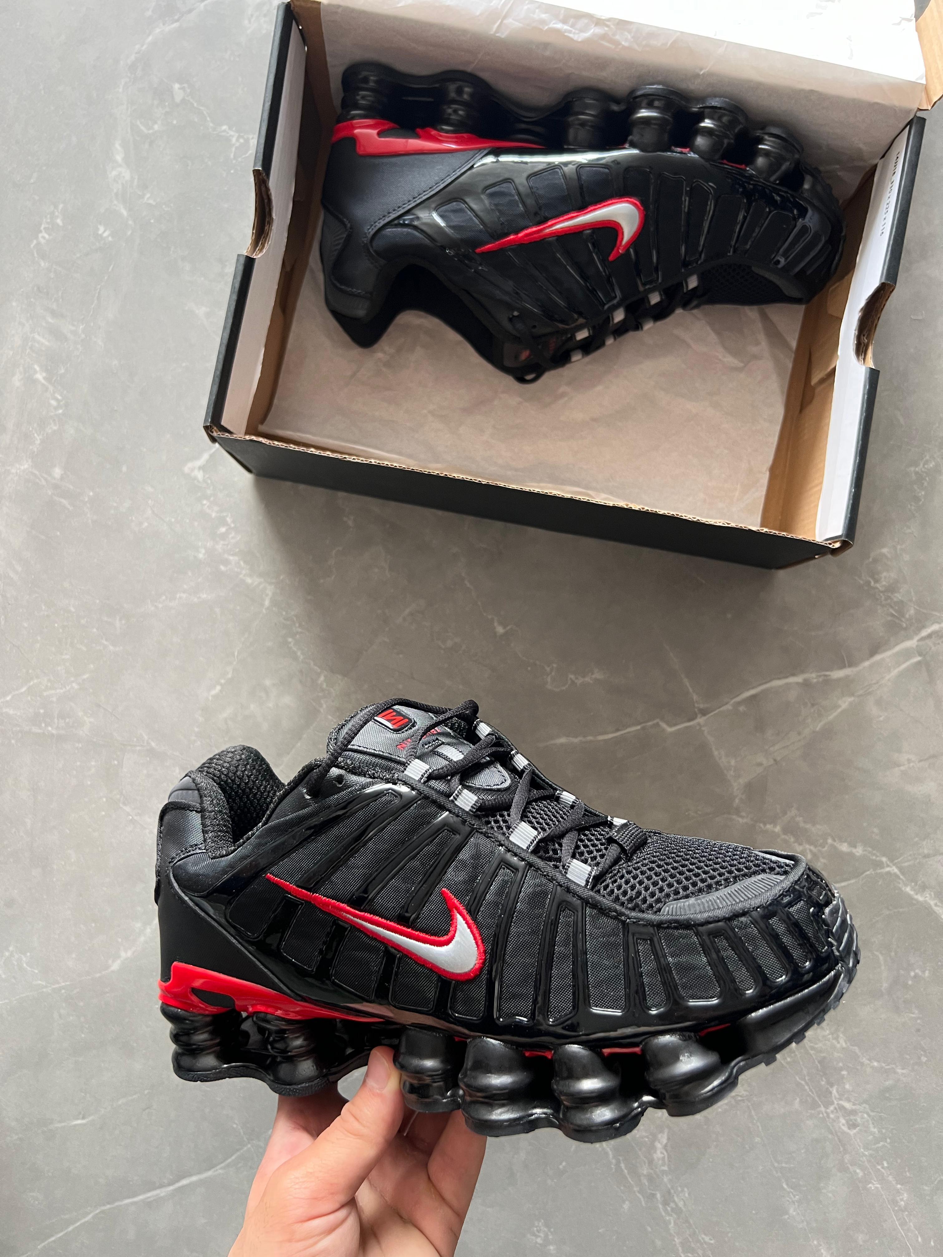 Nike shox TL